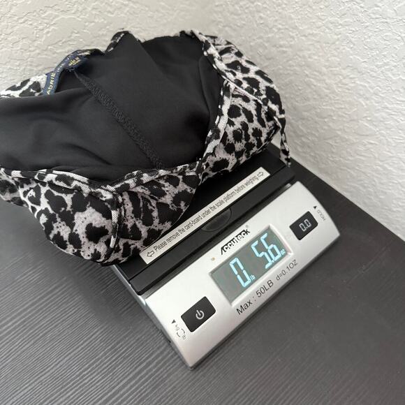 Adrienne Vittadini Gray Leopard Crochet Sheer V-Neck Blouse Women's Size Small - Picture 9 of 9